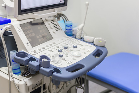 临床超声机的特写拥有高科技设备的现代化医院保健诊断和图片