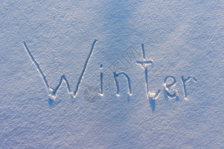闪字背景素材温冬字写在雪上壁纸背景