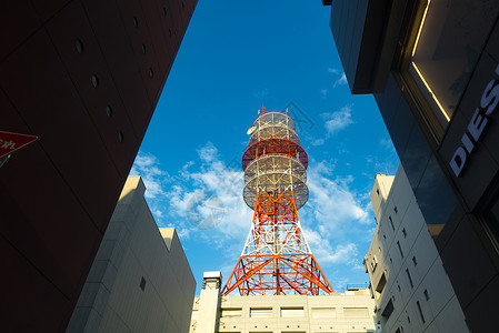 日本的大型无线电发射机图片