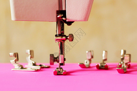 各类缝纫机配件组图片