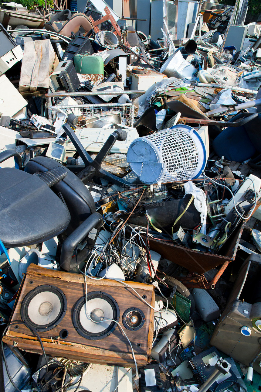 回收利用的电子废件电图片