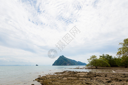 泰国热带小兰塔诺伊的夏季风景图片