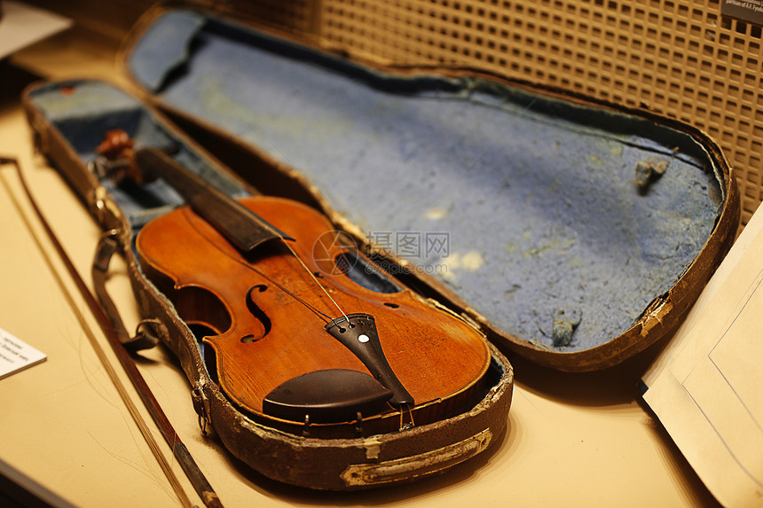 古代小提琴古代乐器图片