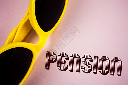 概念照片收入高龄者在退休后挣钱图片