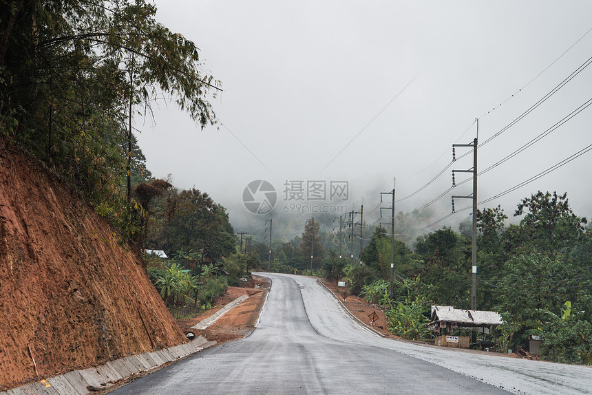 通往泰国以北清迈Pai和清迈的自然通向该地图片