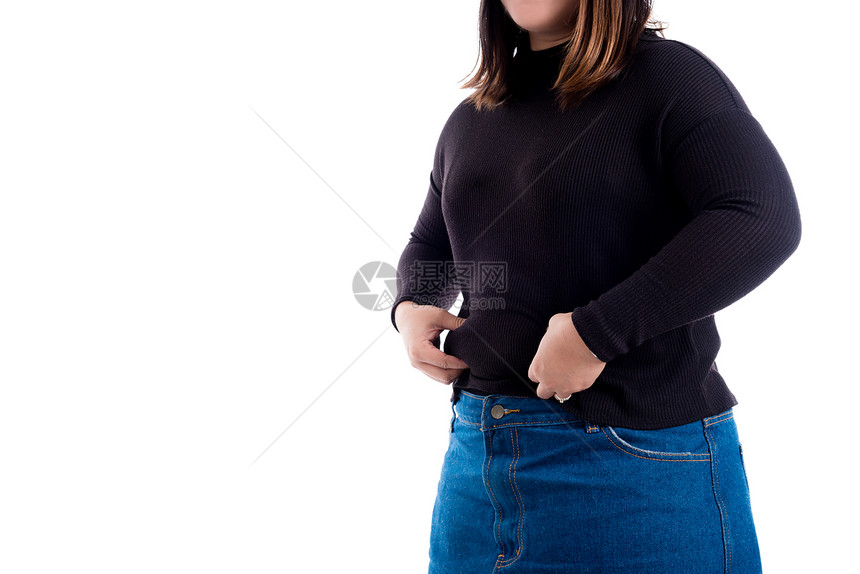 站在白色背景上的黑布胖女人图片