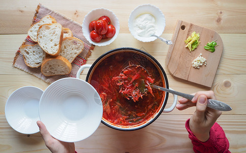 乌克兰传统威士忌俄罗斯素食红汤图片