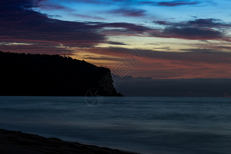 在CaboLedo海滩的美丽日落图片