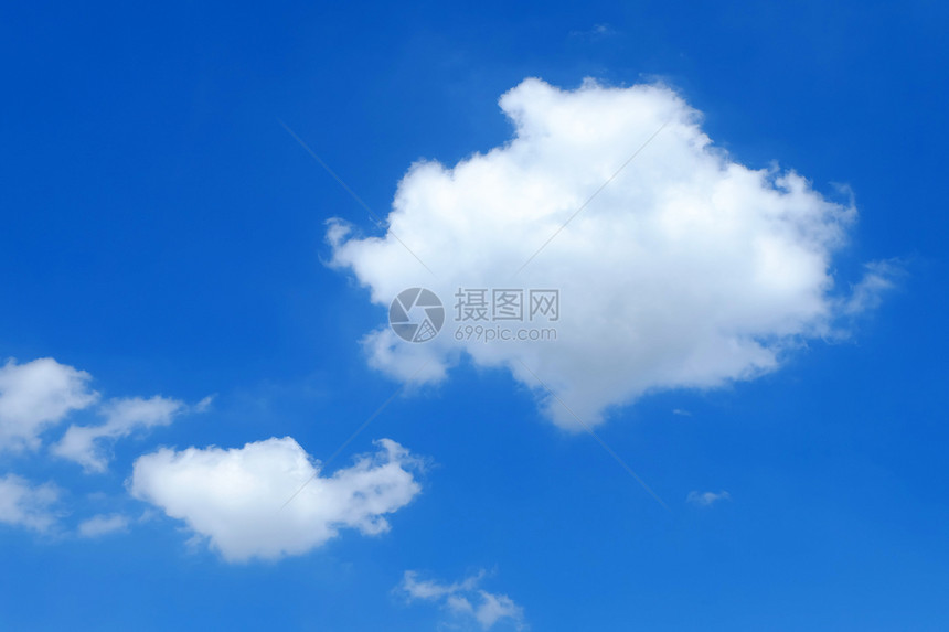 美丽的白云与蓝天背景图片