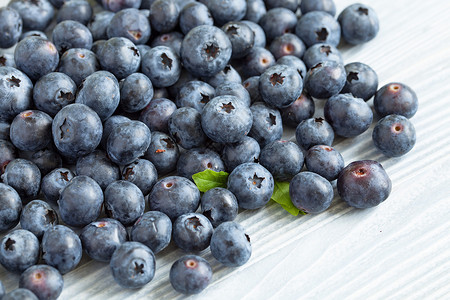 蓝莓成熟的浆果图片