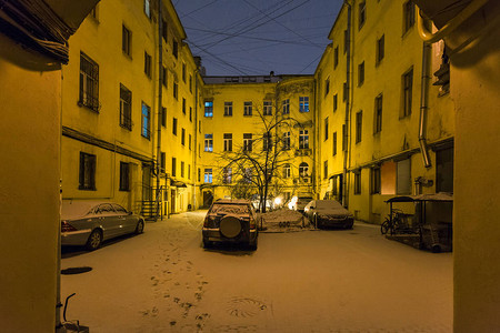 圣彼得堡市城院子的景图片