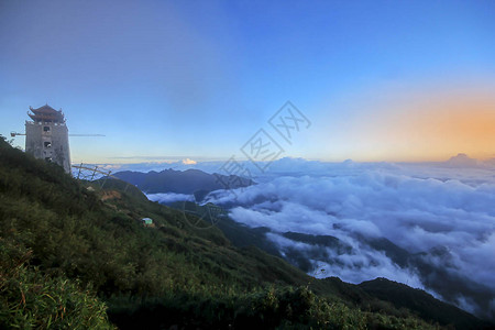 越南沙巴番西邦山图片