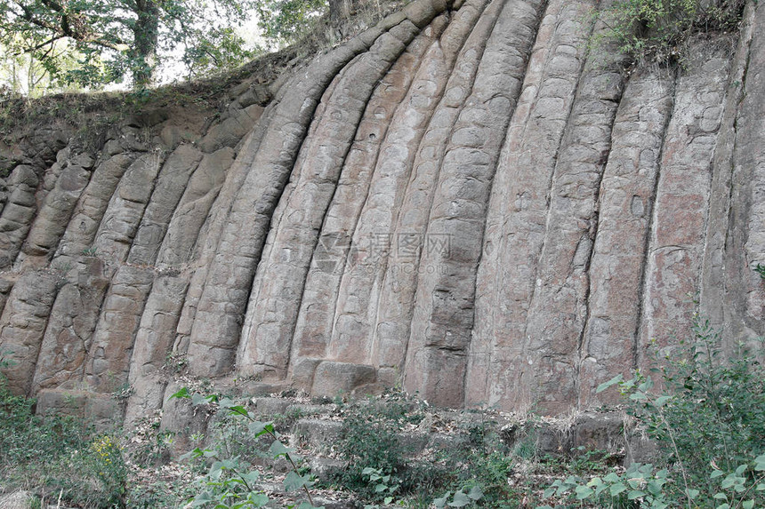 有趣的地质构造KonojedyRockLoaves几个熔岩图片