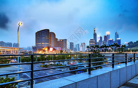 广西南宁高层城市夜景背景图片