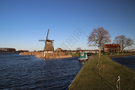 荷兰鹿特丹附近Zevenhuizen的罗特图片