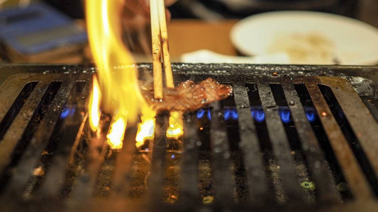日式牛肉烧烤炉yak图片