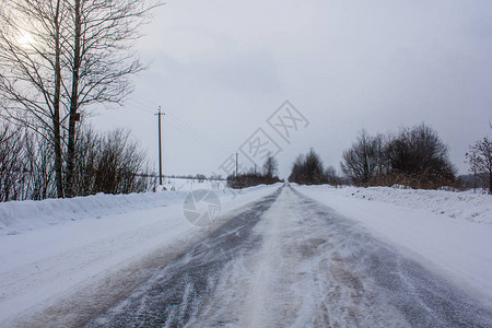 俄罗斯白雪高速公路图片