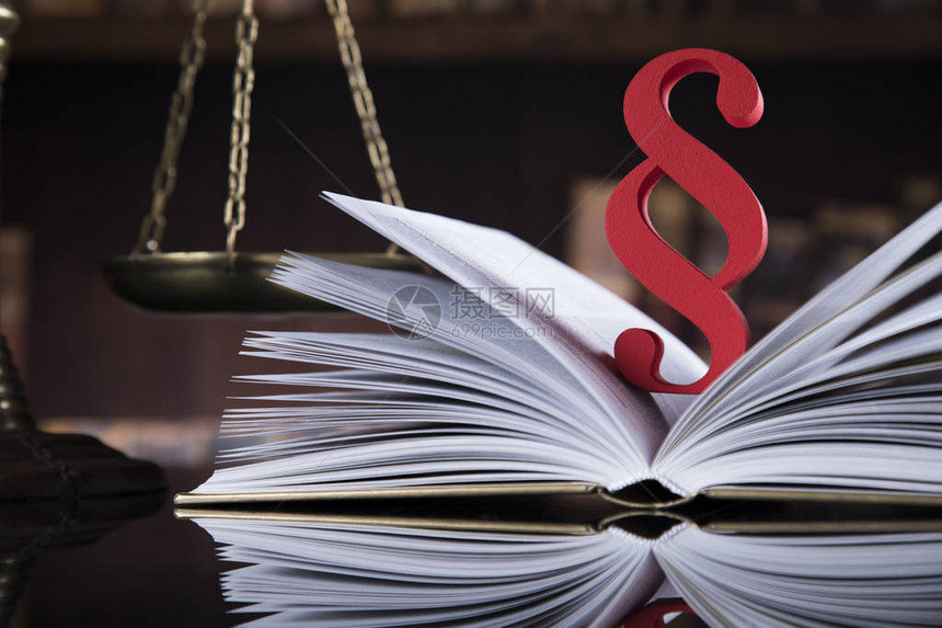 书籍法律法律规的司法概念图片