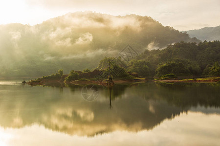 美丽的风景清晨图片