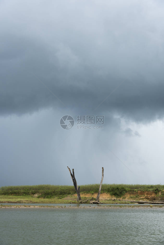 泰国自然湖湿地保护地SangklaburiKancha图片