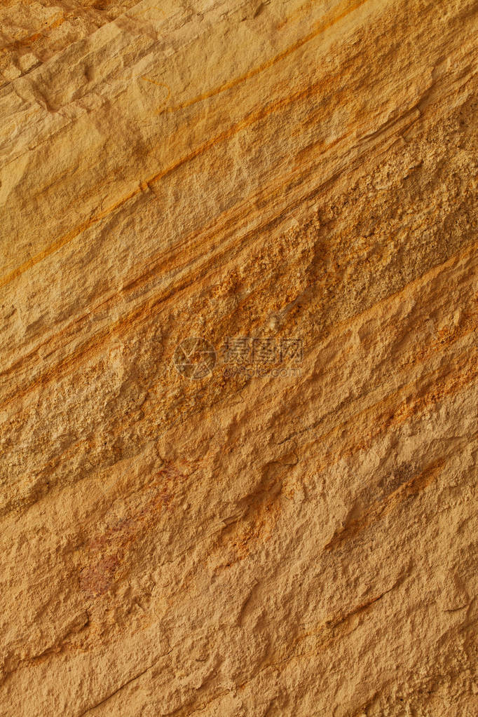 红色沙石和可见层图片