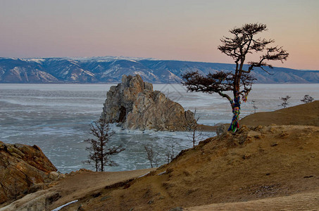 俄罗斯贝加尔湖奥尔孔岛图片