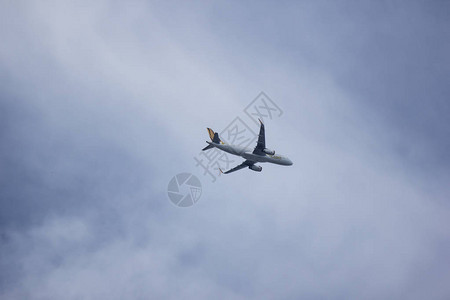 9VTRK空中客车A320200Scooth航空公司背景图片