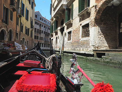 从Gondola到古老历史建筑图片