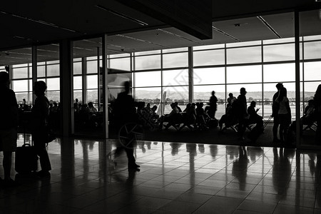 机场旅客离境休息室图片