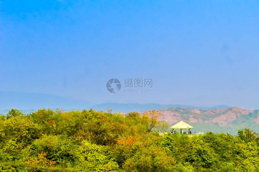 利用背景壁纸屏幕保护器电子贺卡网站来装饰内地自然旅行节假日概念图片