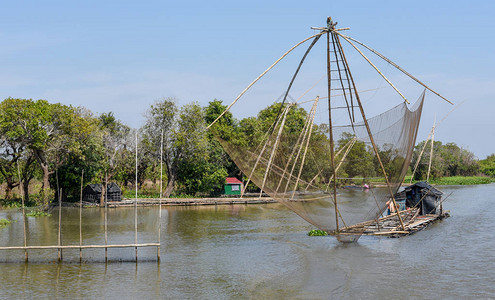 柬埔寨TonleSap湖支流图片