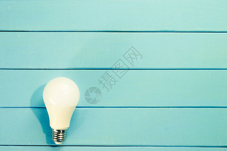 灯具绿色技术背景木制桌生态灯能源效背景图片