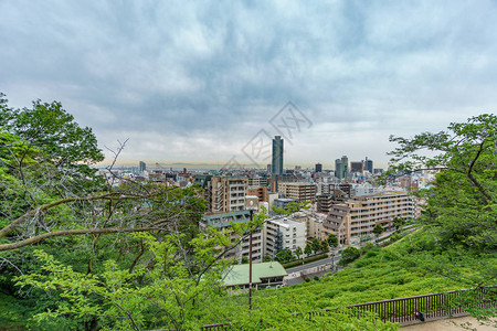 日本神户市大楼和港图片