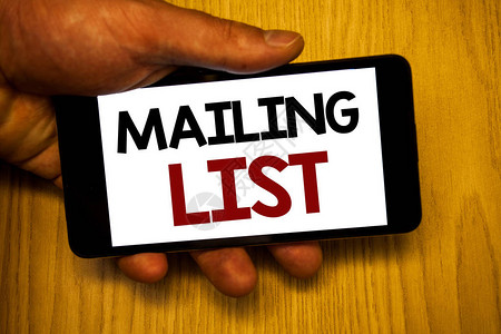 写邮件列表的手写文本概念意指您要发送的东西的名称和地址Uinfo图片