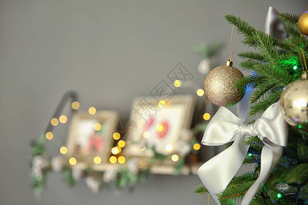 圣诞树室内装饰品有时装图片