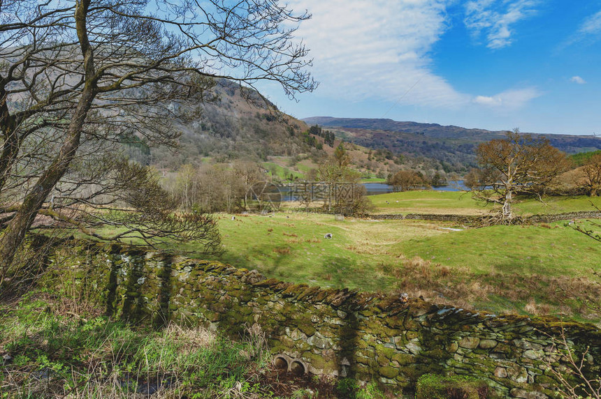 英国格兰湖区一个牧羊场风景乡地貌联合图片