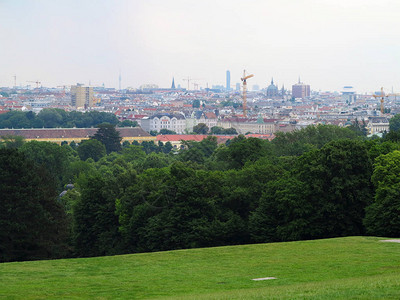 从Shhonbrunn宫殿公园维也纳图片