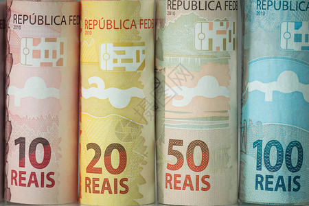 巴西货币各种面额背景图片