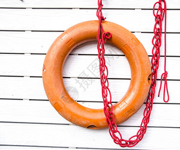 橙色救生圈全水救援应急设备图片
