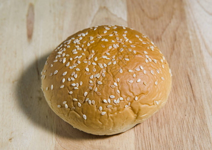 来自黑麦的面包和粗苦研背景图片