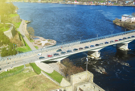 Ivangorod和Narva之间的桥梁高清图片