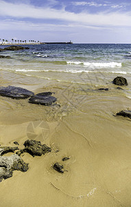有石头的沙滩细节海和暑假图片