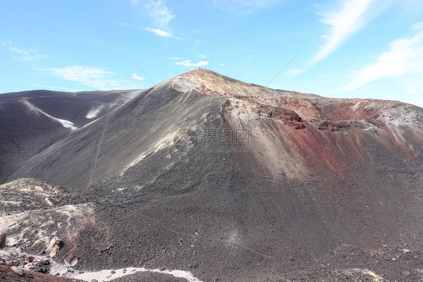 火山的斜坡侧面图片
