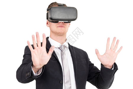 商人享受虚拟现实的眼镜将白色图片