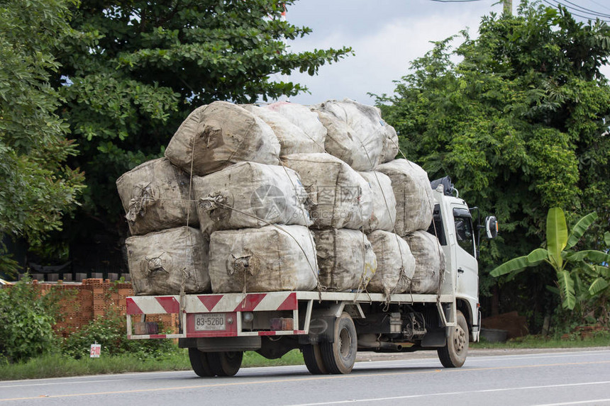 二等兵HinoCargotruck图片