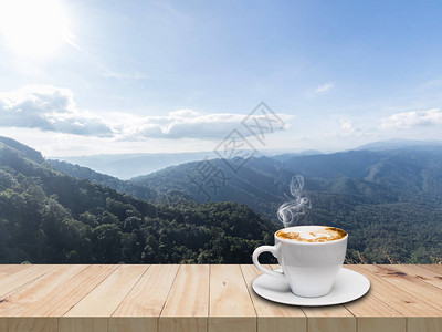 咖啡浓缩咖啡山背景木板图片
