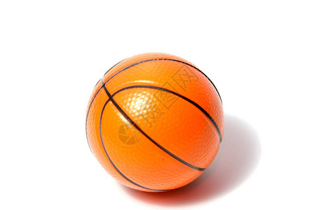 在白色背景的篮球孤立的篮球橙色篮图片