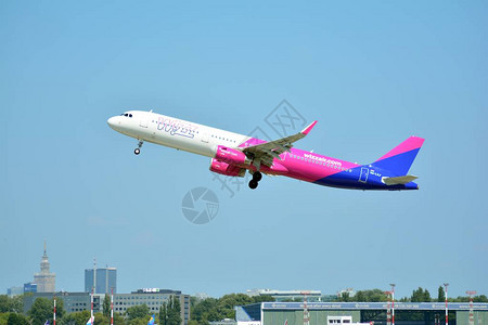Wizz空中客车A321231WL飞机从华沙图片
