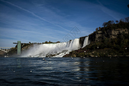 尼亚加拉瀑布的瀑图片