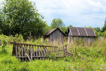 俄罗斯老旧被遗弃的村庄俄罗斯图片